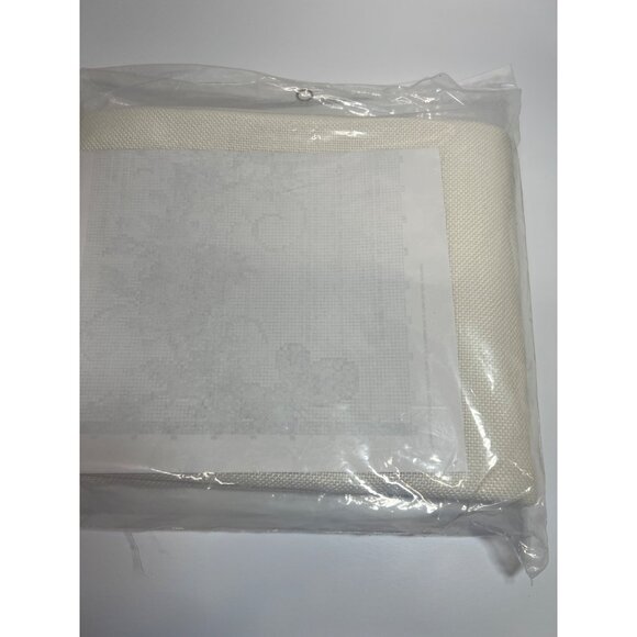 SAL-EM Plus Afghan Throw 18-Count 45" X 66" Extra Large White Needlework With Fr - Picture 4 of 4